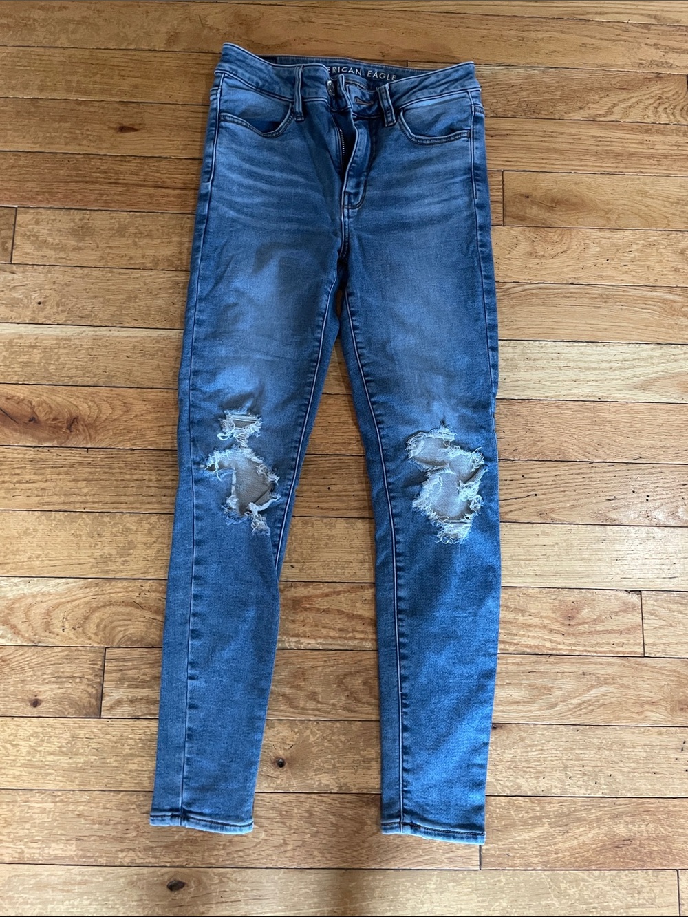 American Eagle Outfitters Distressed Blue Skinny Jeans